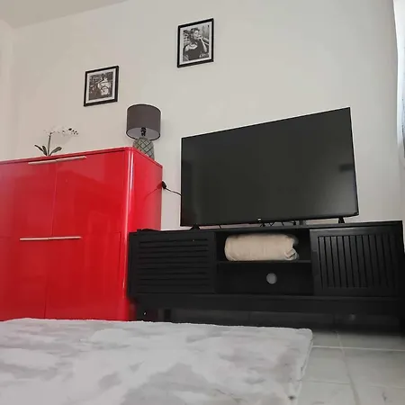 Apartment Agreable T2/centre-ville *10 Min Gare* *