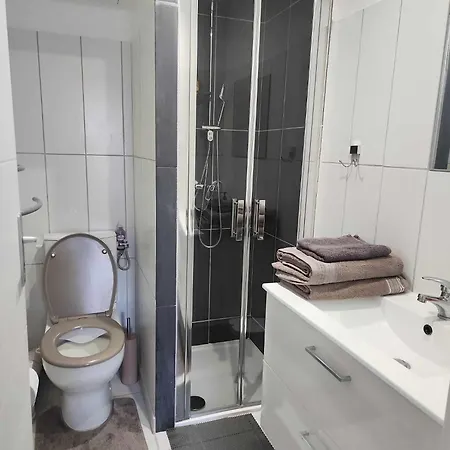 Apartment Agreable T2/centre-ville *10 Min Gare* *